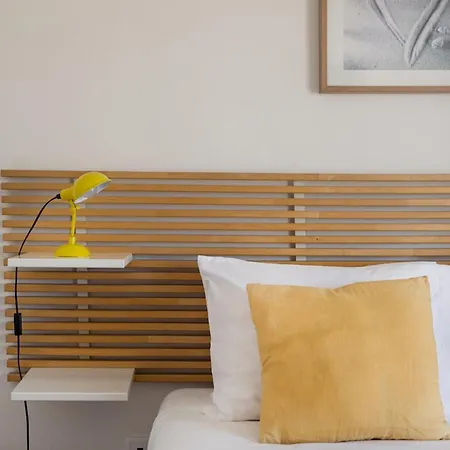 Bright 2br Terrace In Estrela Апартаменты