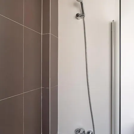 Bright 2br Terrace In Estrela Daire *
